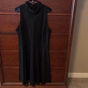 Sharagano Black Sleeveless Midi Dress